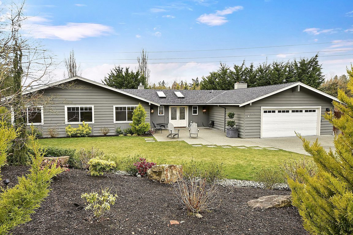 8411 NE 21st Plz, Clyde Hill, WA 98004 House Rental in Clyde Hill, WA