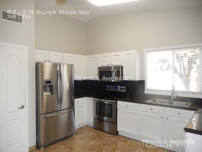 Foto del edificio - 3 bedroom in Tucson AZ 85743