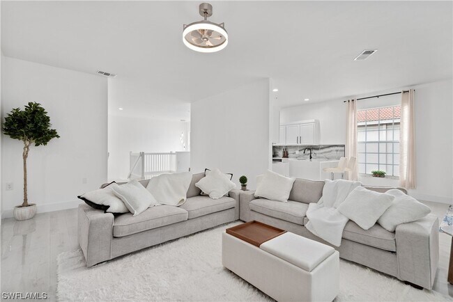 Foto del edificio - 2200 Arielle Dr