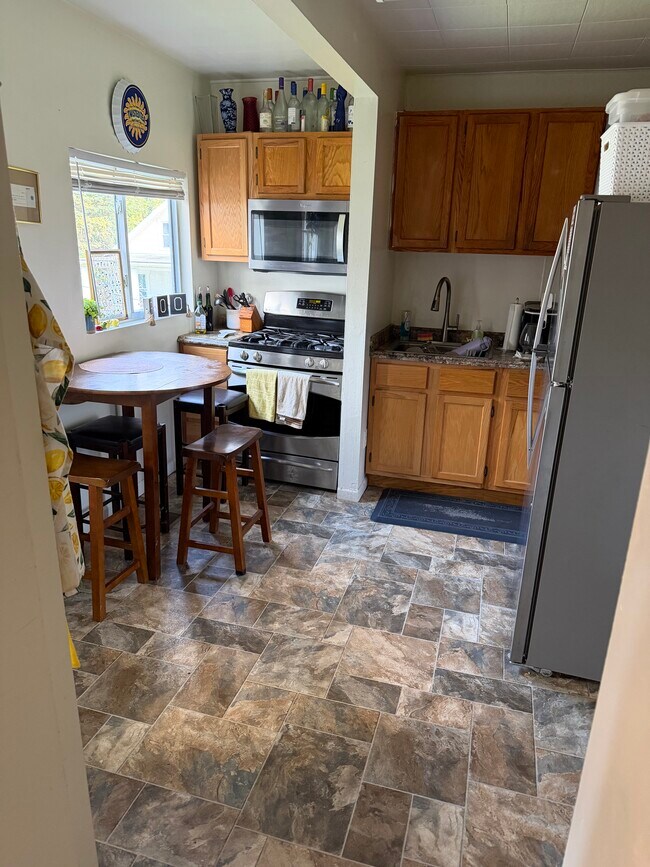 Foto del edificio - 728 Willey St