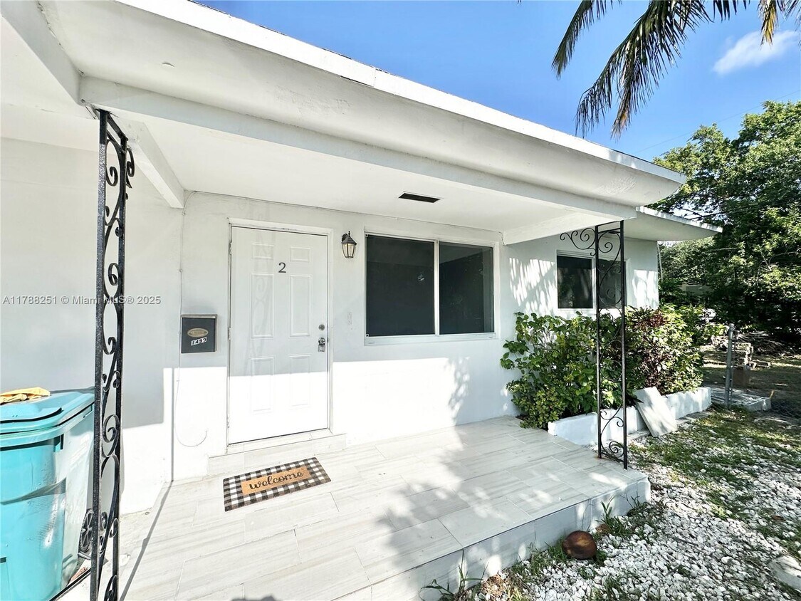 Foto principal - 1497 NE 118th Terrace