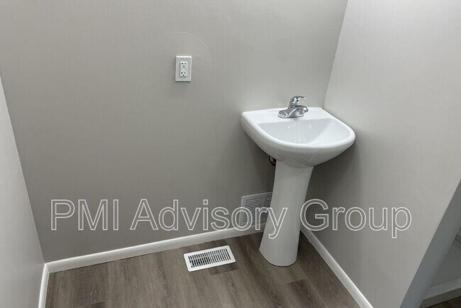 Foto del edificio - 602 SE 37th St