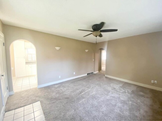Building Photo - 3914 53rd St
