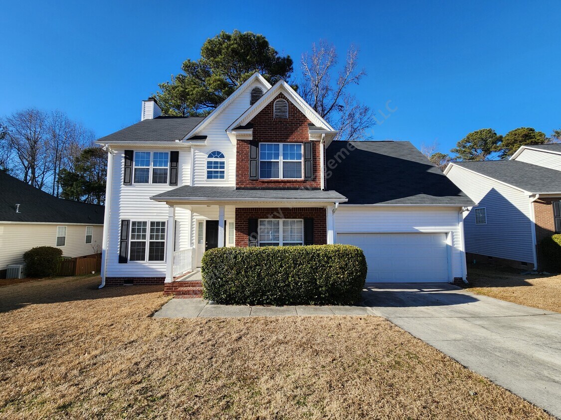 Primary Photo - 110 Bennington Cir