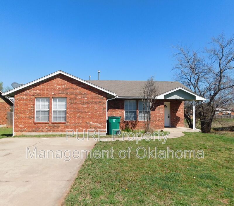 Primary Photo - 4616 Tinker Rd