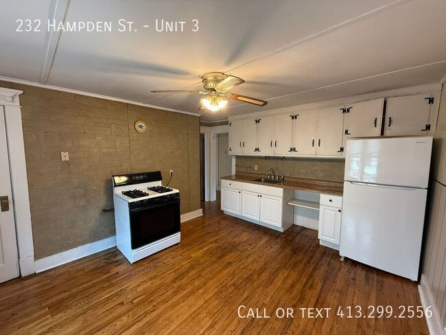 Building Photo - 232 Hampden St