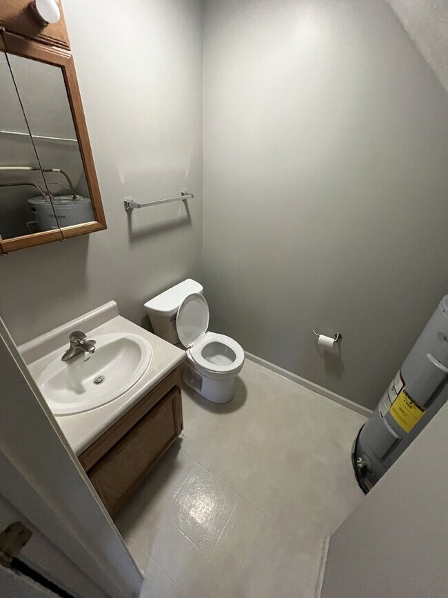 Foto del edificio - 307 Onyx Dr