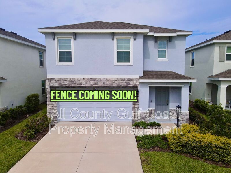 Primary Photo - 3363 Hilltop Cir