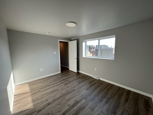 Building Photo - 510 E 8th Ave