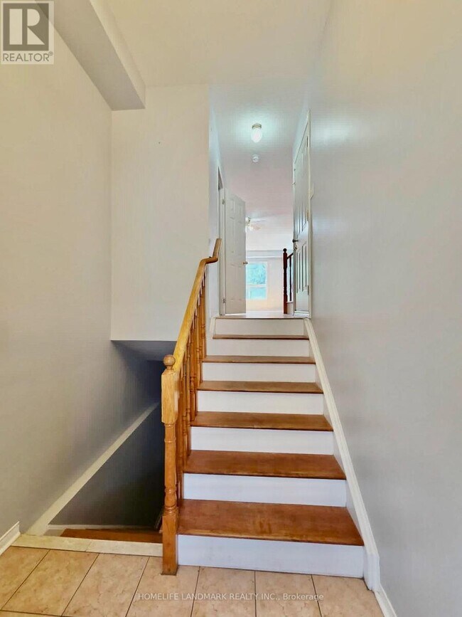 Photo du bâtiment - 1480 Britannia Rd W