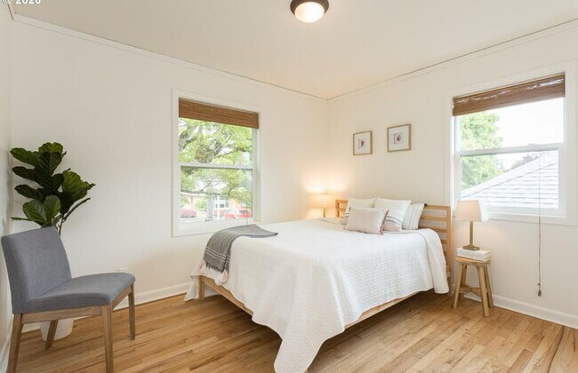 Bedroom 1 - 2726 SE 60th Ave