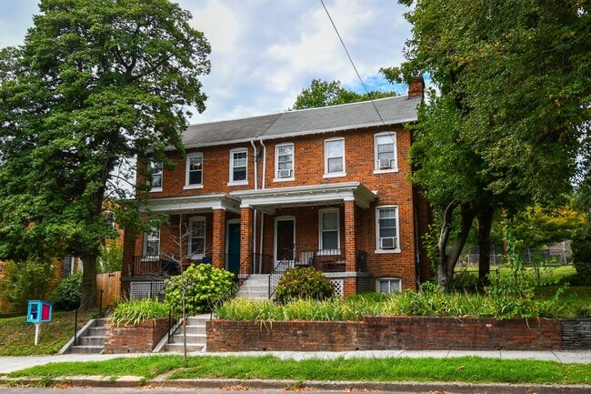 Photo - 4210 10th St NE (Washington, DC) Townhome