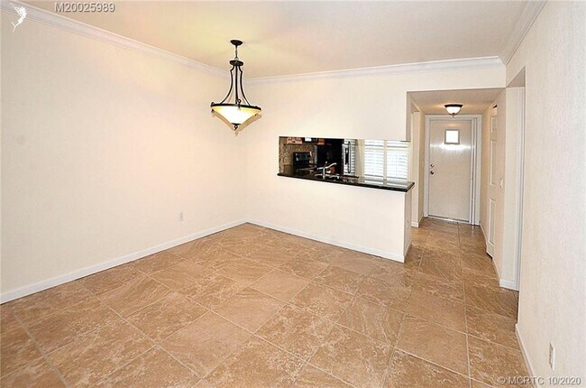Foto del edificio - 1852 SW Palm City Rd