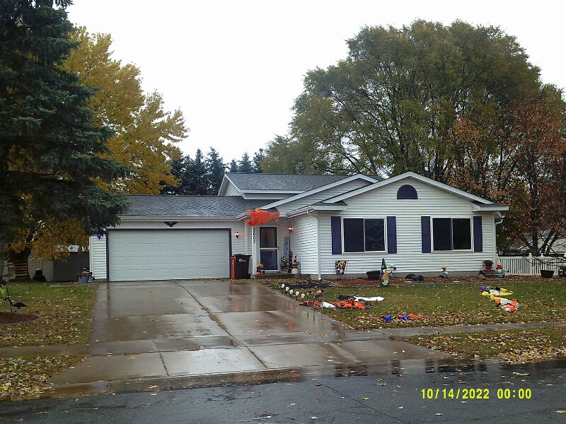 3603 Parkside Cir E, Eau Claire, WI 54701 House Rental in Eau Claire