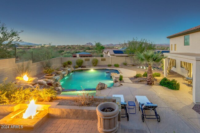 Foto del edificio - 3749 W Whitehawk Ct