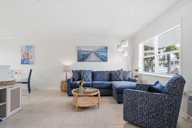 Foto del edificio - 1644 Redwood St