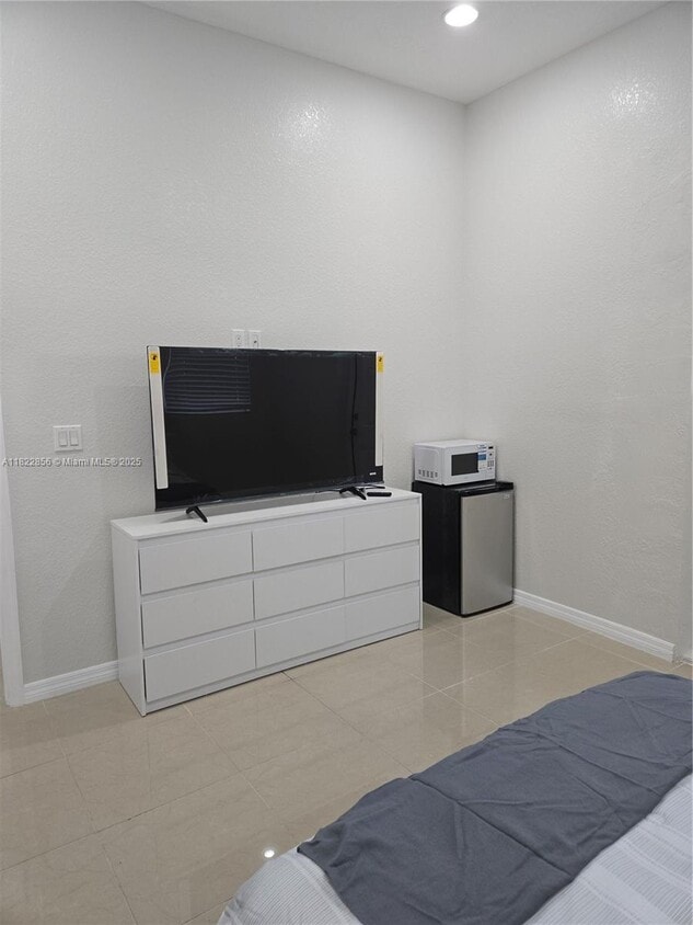 Foto del edificio - 357 SW 18th Rd