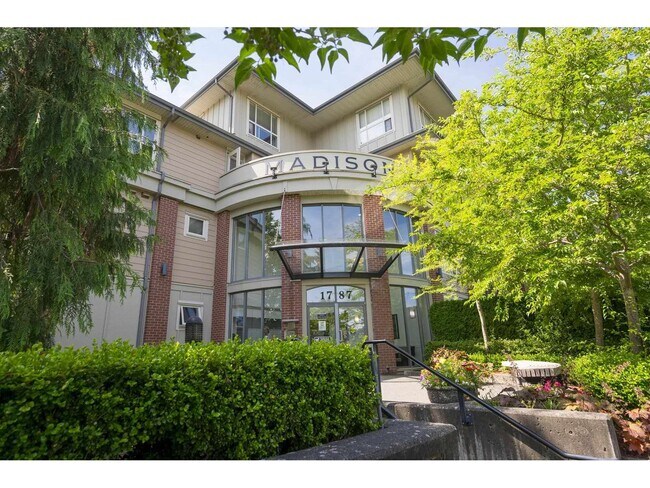 Photo du bâtiment - 1787 154 St