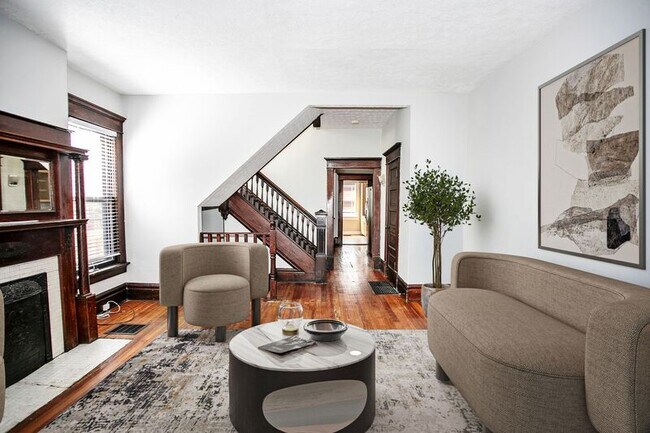 Building Photo - 217-219 Wilber Ave