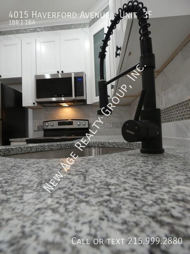 Building Photo - Beautiful One-Bedroom Apartment in West Po...