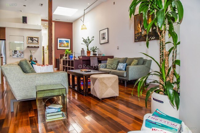 Foto del edificio - 541 Divisadero St