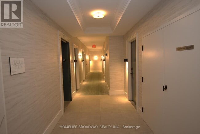 Building Photo - 18 Holmes Ave