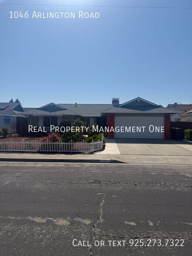 Primary Photo - 1046 Arlington Rd