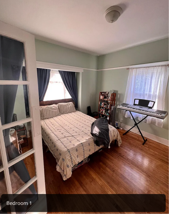 Building Photo - Incredible South Park Property For Rent!