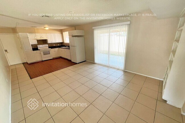 Building Photo - 4643 N 58th Ave