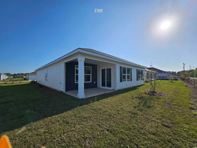 Foto del edificio - 370 Jeff Waters Cir
