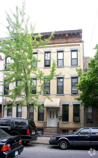 Primary Photo - 508 Onderdonk Ave