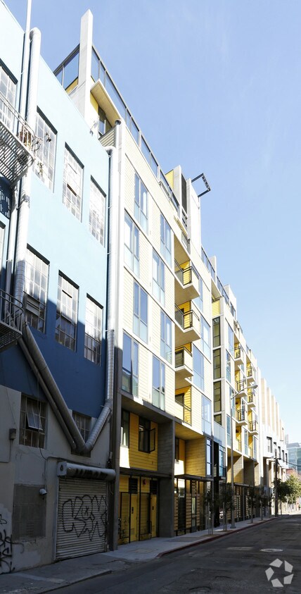 Building Photo - 474 Natoma