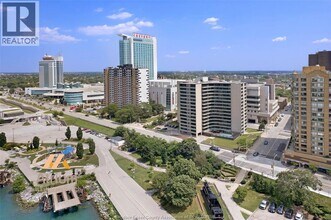 Building Photo - 111 Riverside Dr E