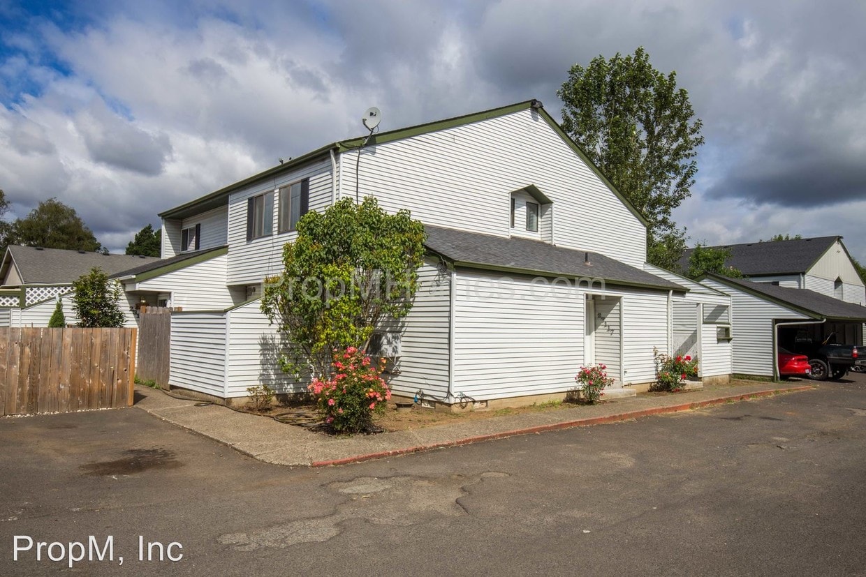 23117 NE Arata Rd, Wood Village, OR 97060 House for Rent in Wood