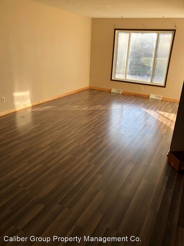 Foto principal - 2 br, 1 bath House - 1133 Oleson Rd
