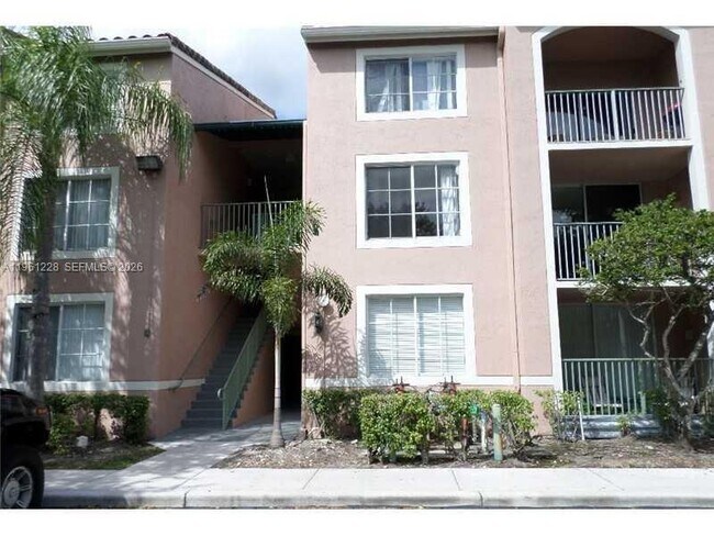 Foto del edificio - 12124 St.Andrews Pl