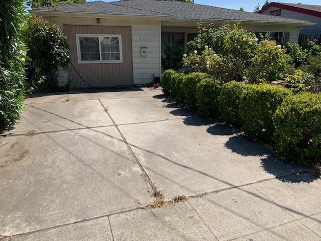 Foto principal - 872 Lori Ave