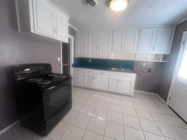 Foto del edificio - Great Location