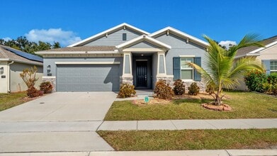 Building Photo - 244 Pershing St