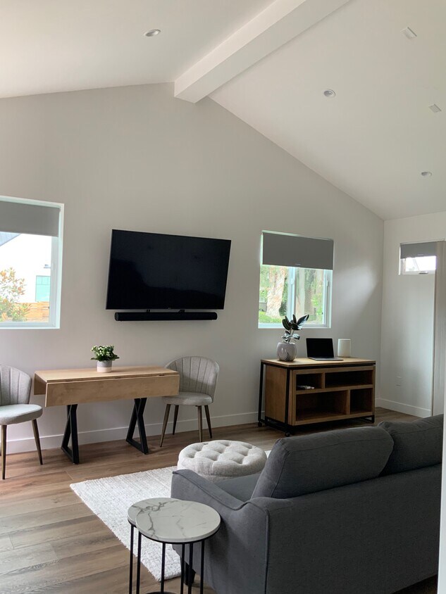 Foto principal - 482 E 20th St