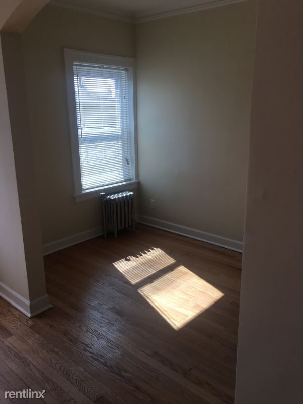 Foto del edificio - 15406 Broadway Ave