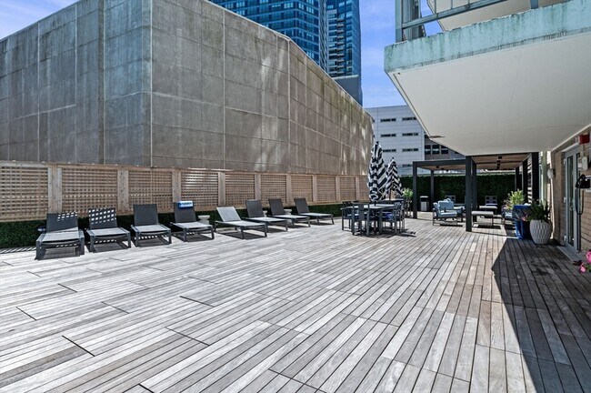 Foto del edificio - 151 Tremont St