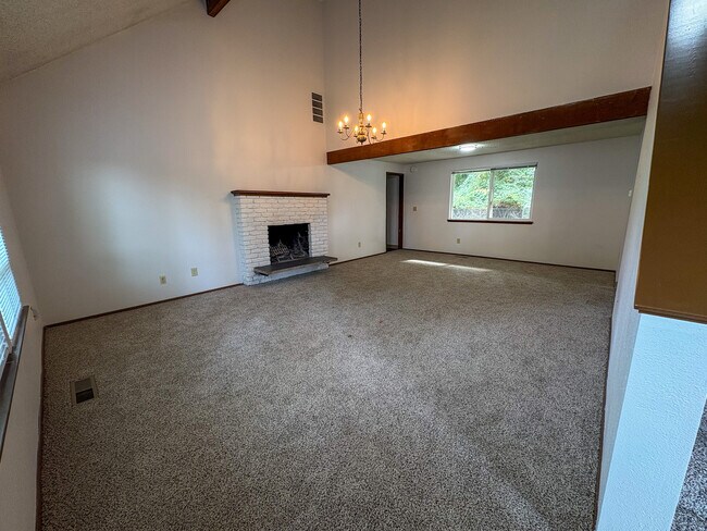 Foto del edificio - 4608 73rd St Ct E