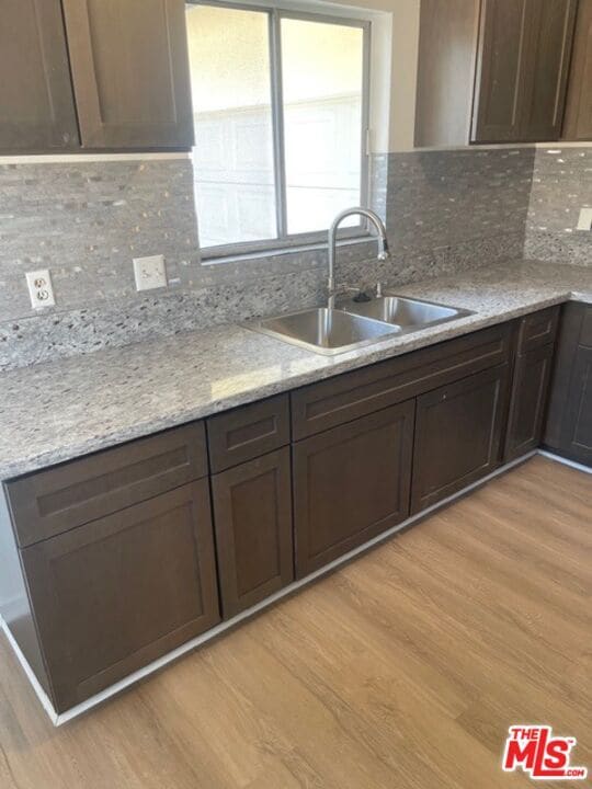 Building Photo - 4144 W 129th St