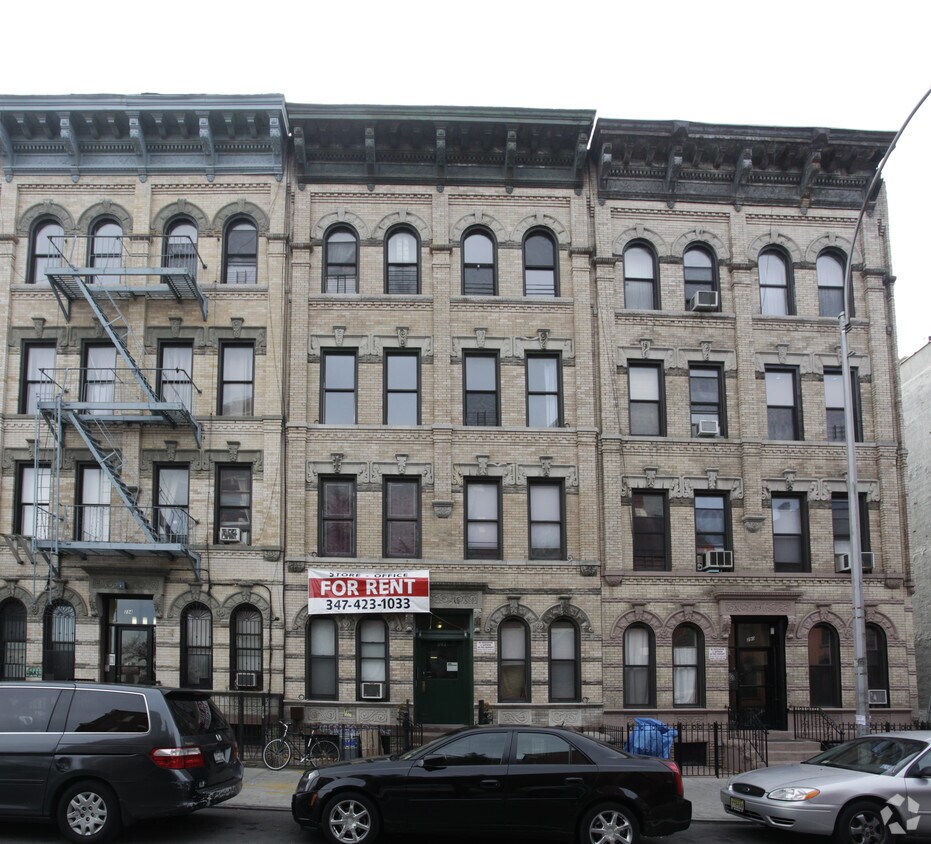 Building Photo - 292 Willoughby Ave