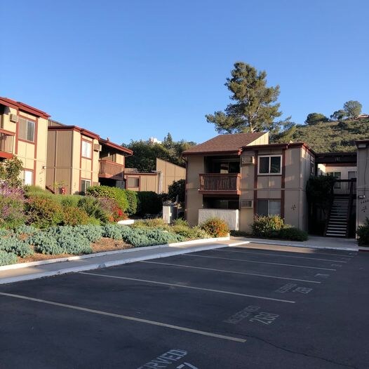 Foto del edificio - 5452 Adobe Falls Rd