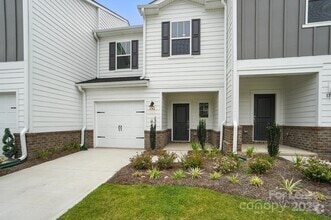 Building Photo - 1741 Braemar Vlg Dr