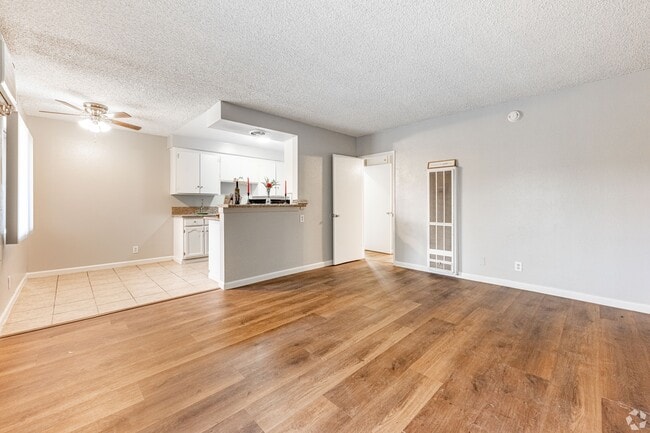 Building Photo - Rosemead Apartments