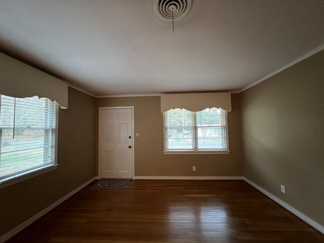 Foto del edificio - Home for Rent in Montgomery