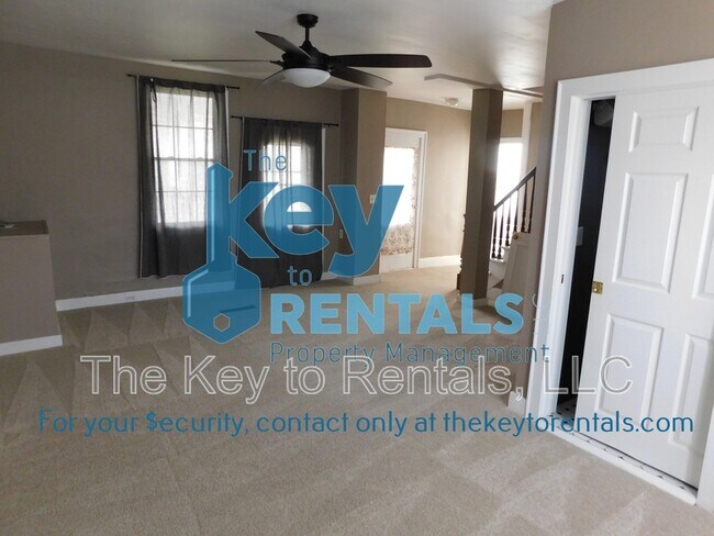 Foto del edificio - 321 N Main St